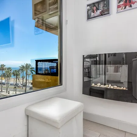 Vivi Homes - Pulpo Pool, Balcony & Sea View Appartement