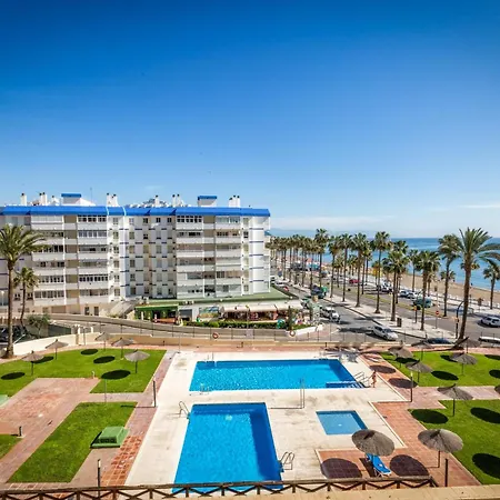 Vivi Homes - Pulpo Pool, Balcony & Sea View * Benalmádena